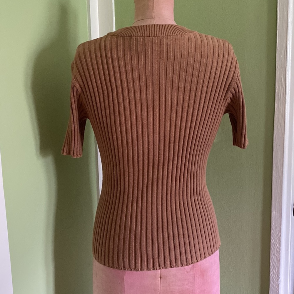 Y2K Tan Ribbed Top - Picture 4 of 6